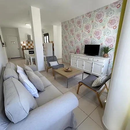 Mahostly Comillas Sb 아파트 아리시페