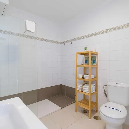 Daire Mahostly Comillas Sb