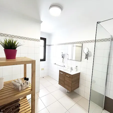 Mahostly Comillas Sb *